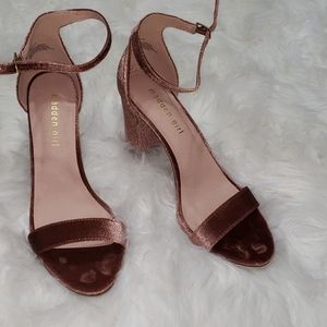 Madden Girl Bella Blush Velvet Sandals